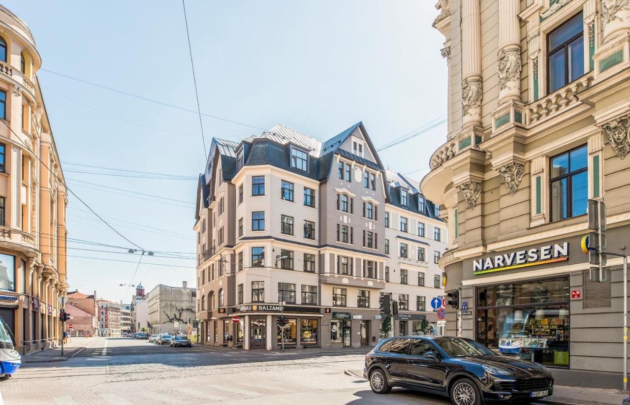 Cozy Modern Studio - Great For Short Trips Riga Exteriör bild