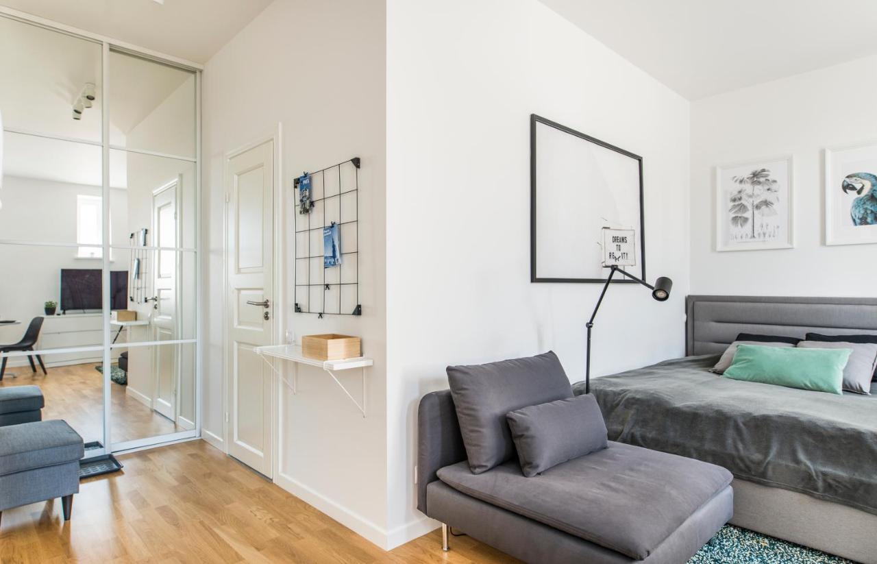Cozy Modern Studio - Great For Short Trips Riga Exteriör bild