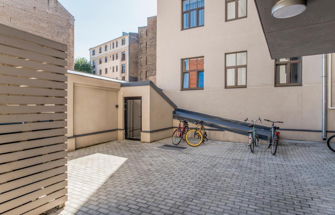 Cozy Modern Studio - Great For Short Trips Riga Exteriör bild